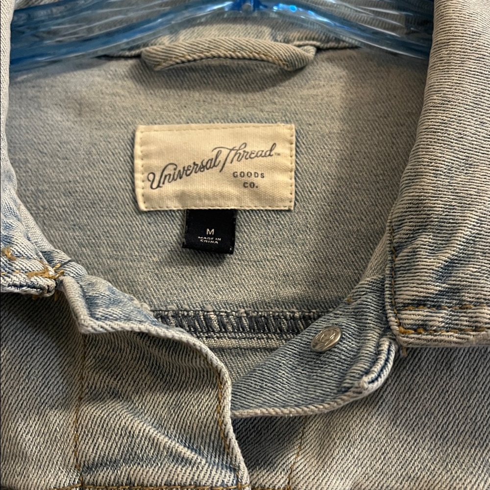 Women’s Universal Thread Jean Jacket - image 2